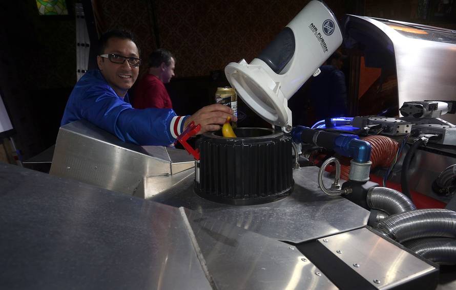 Ispunjenje sna:  'Kad dobijem na lotu, kupit ću si DeLorean’