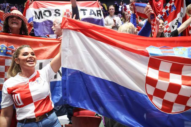 Malmo: Navijači na tribinama prije utakmice Hrvatske protiv Slovenije u drugom krugu EHF Europskog prvenstva