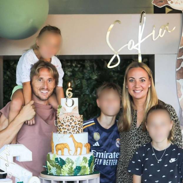 FOTO Luksuzni dom Modrićevih od 12 milijuna eura: 13 soba, kino, garaža za 10 automobila...