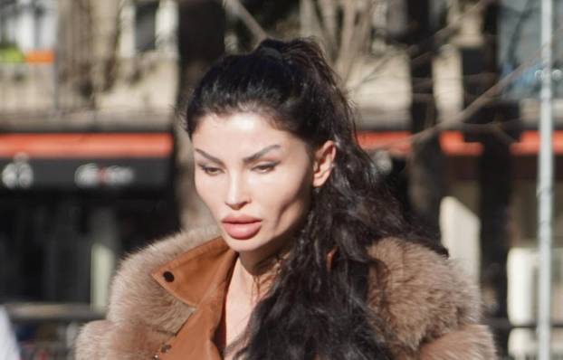 Beograd: Suđenje vlasnici salona ljepote Olgici Markanović zbog sumnje da je u svojim salonima unakazila 11 osoba