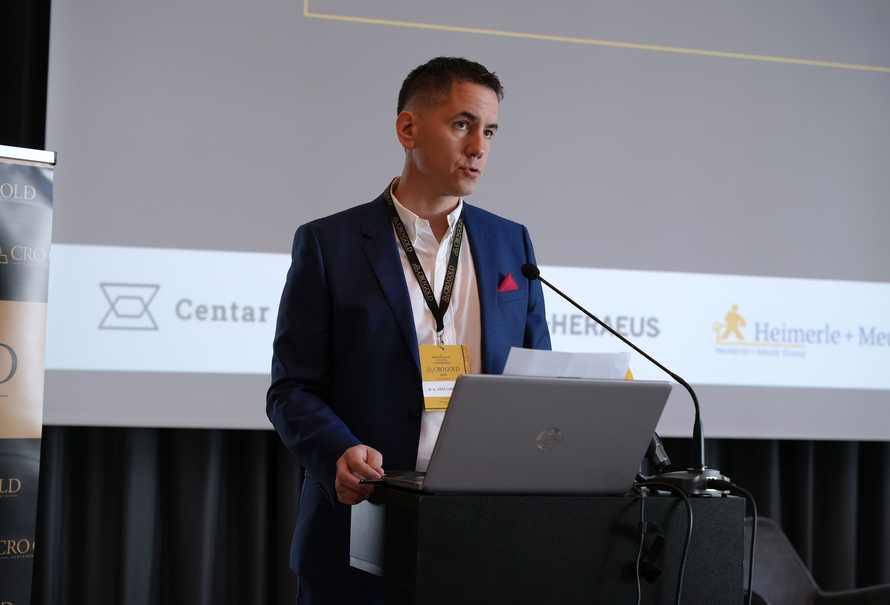 Zašto analitičari vjeruju da će cijena zlata probiti 5,000 dolara po unci ove godine