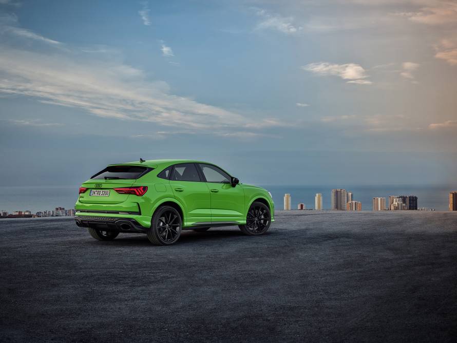 Audijevo zeleno SUV čudovište s pravom nosi oznaku "RS"