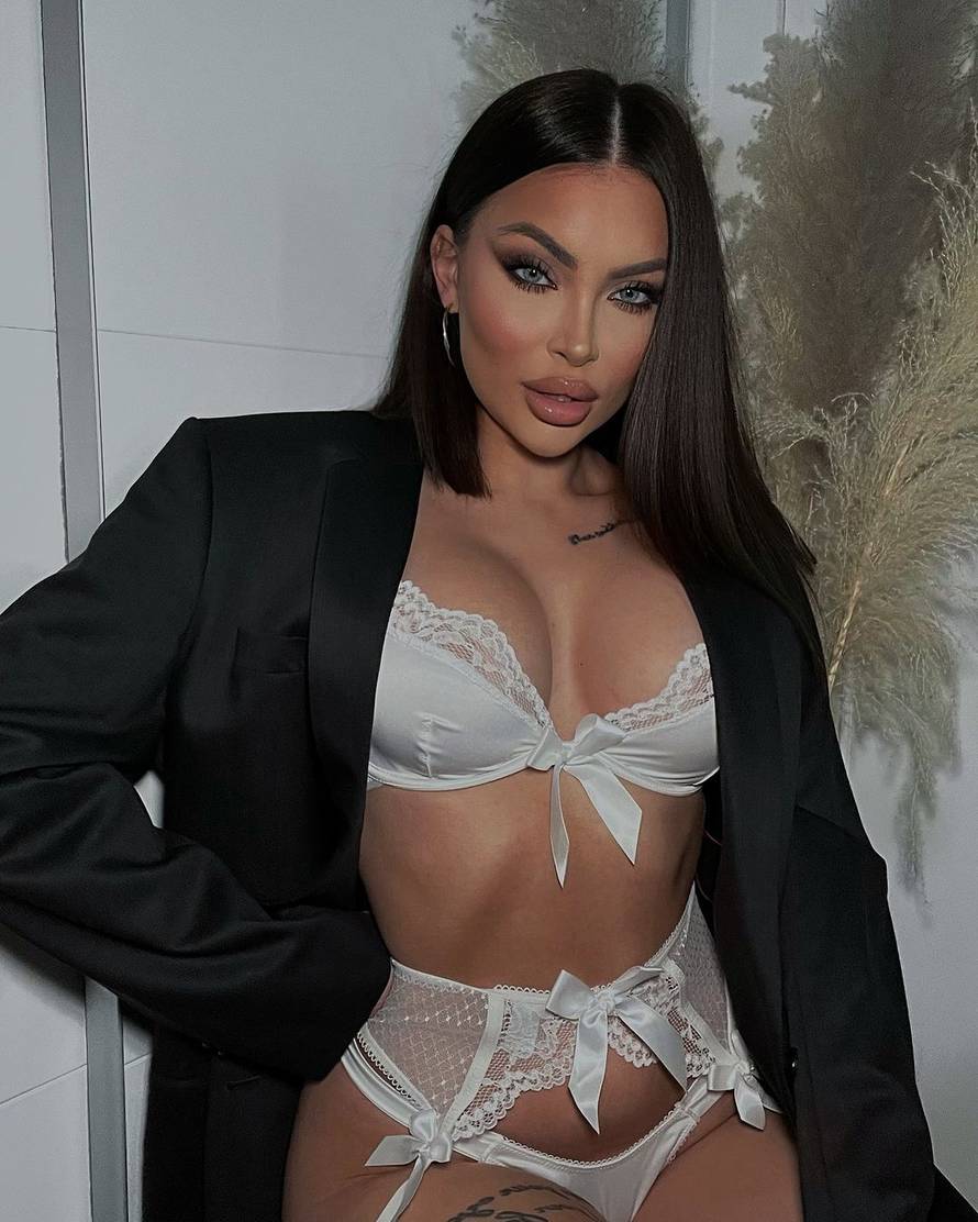 Hana proslavila 26. rođendan, svi se pitali gdje je 'Savršeni'...