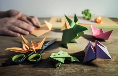 Blagdanska zabava za cijelu obitelj - jednostavni origami u obliku zečića, jaja i cvijeća