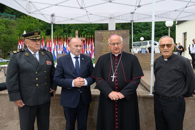 Komemoracija u povodu pokopa 500 hrvatskih žrtava u Donjem Maclju