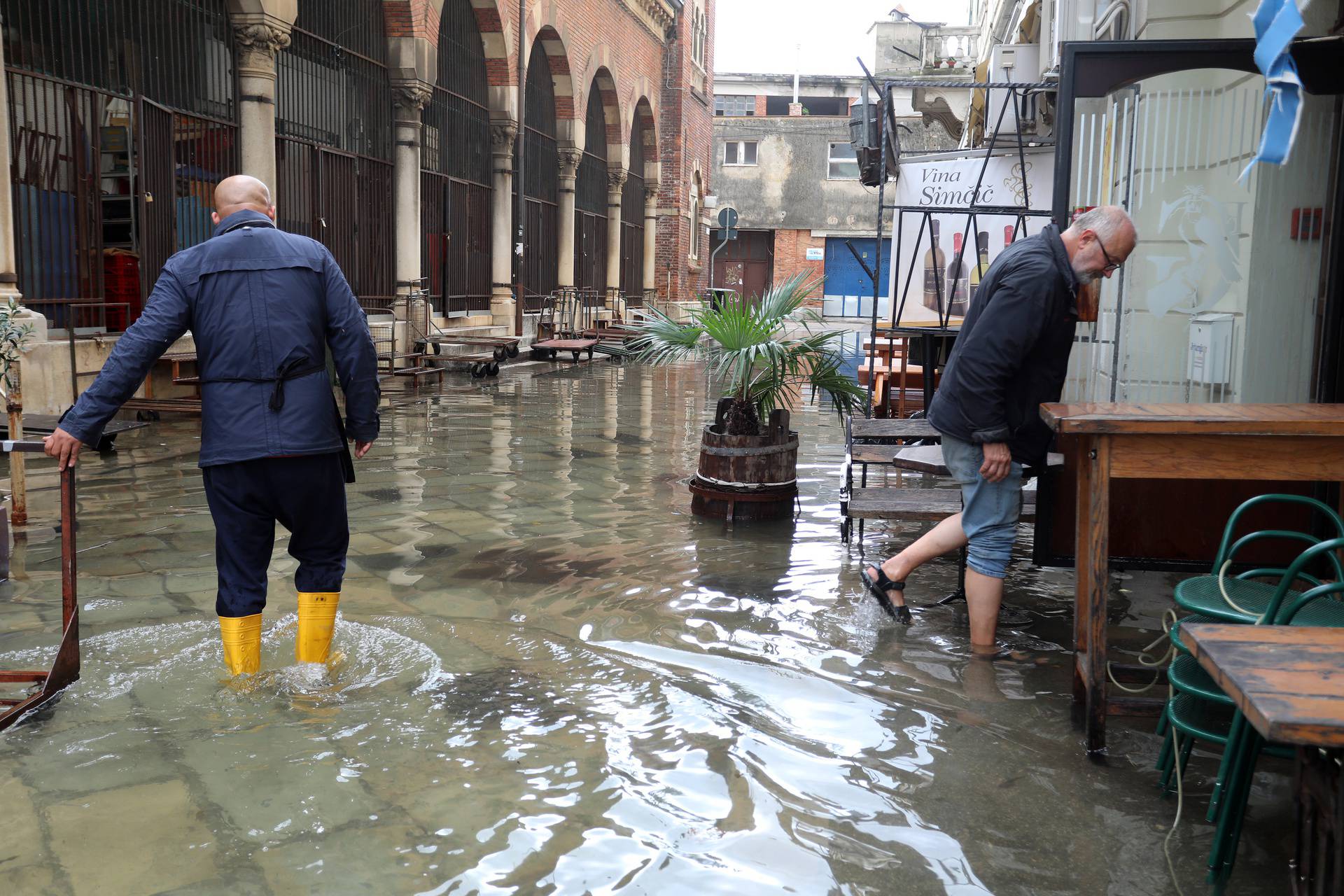 Rijeka: Posljedice sinoćnjeg kišnog nevremena 