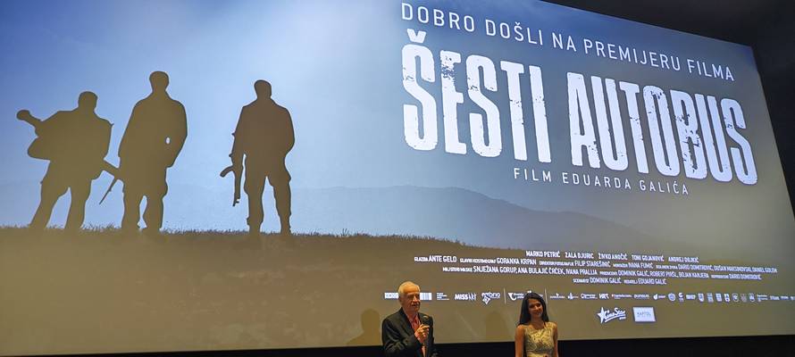 FOTO Evo tko je sve došao na svečanu premijeru filma 'Šesti autobus' u Kaptolu u Zagrebu