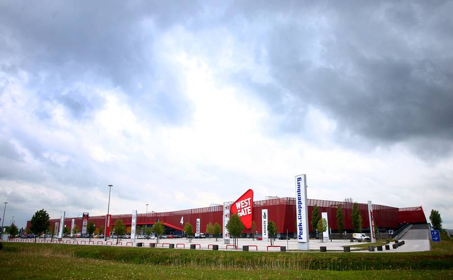 Ekskluzivan video: Ovi banditi opljačkali su nakit iz zlatarnice