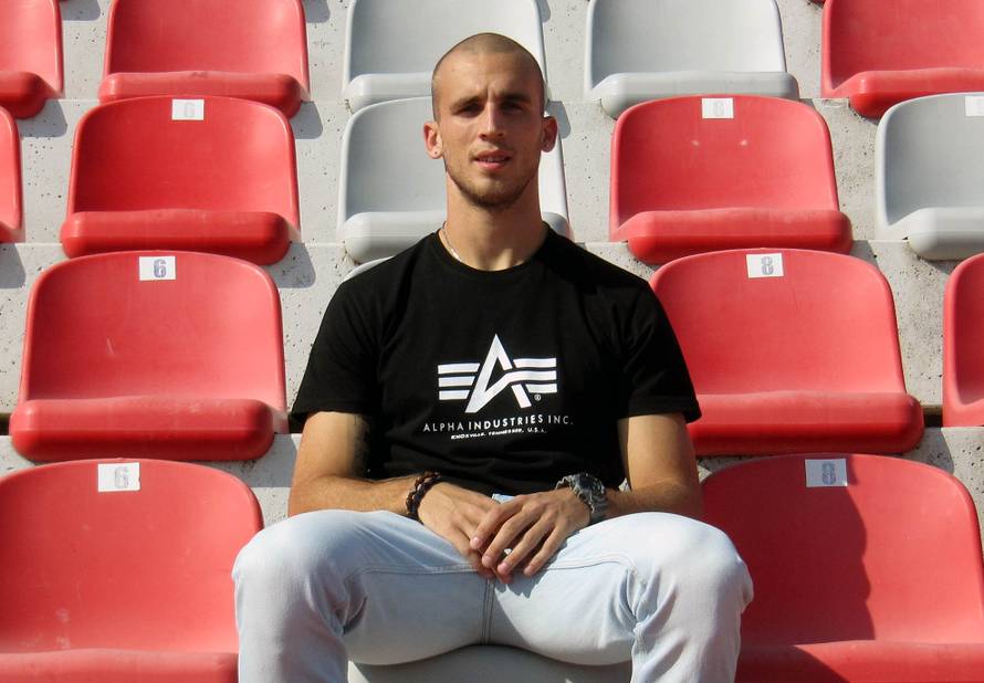 Došao iz Vinkovaca u Split jer može živjeti kod bake i djeda