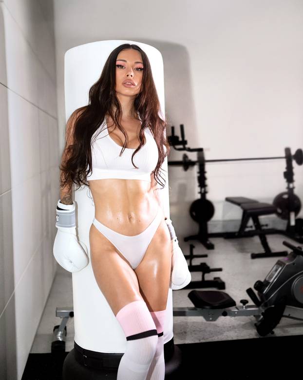 FOTO Neočekivano seksi: Čak je i trudnoću učinila glamuroznom