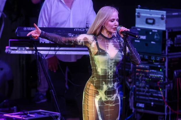 Sarajevo: Jelena Rozga nastupila na otvaranju Summertime Madness festivala
