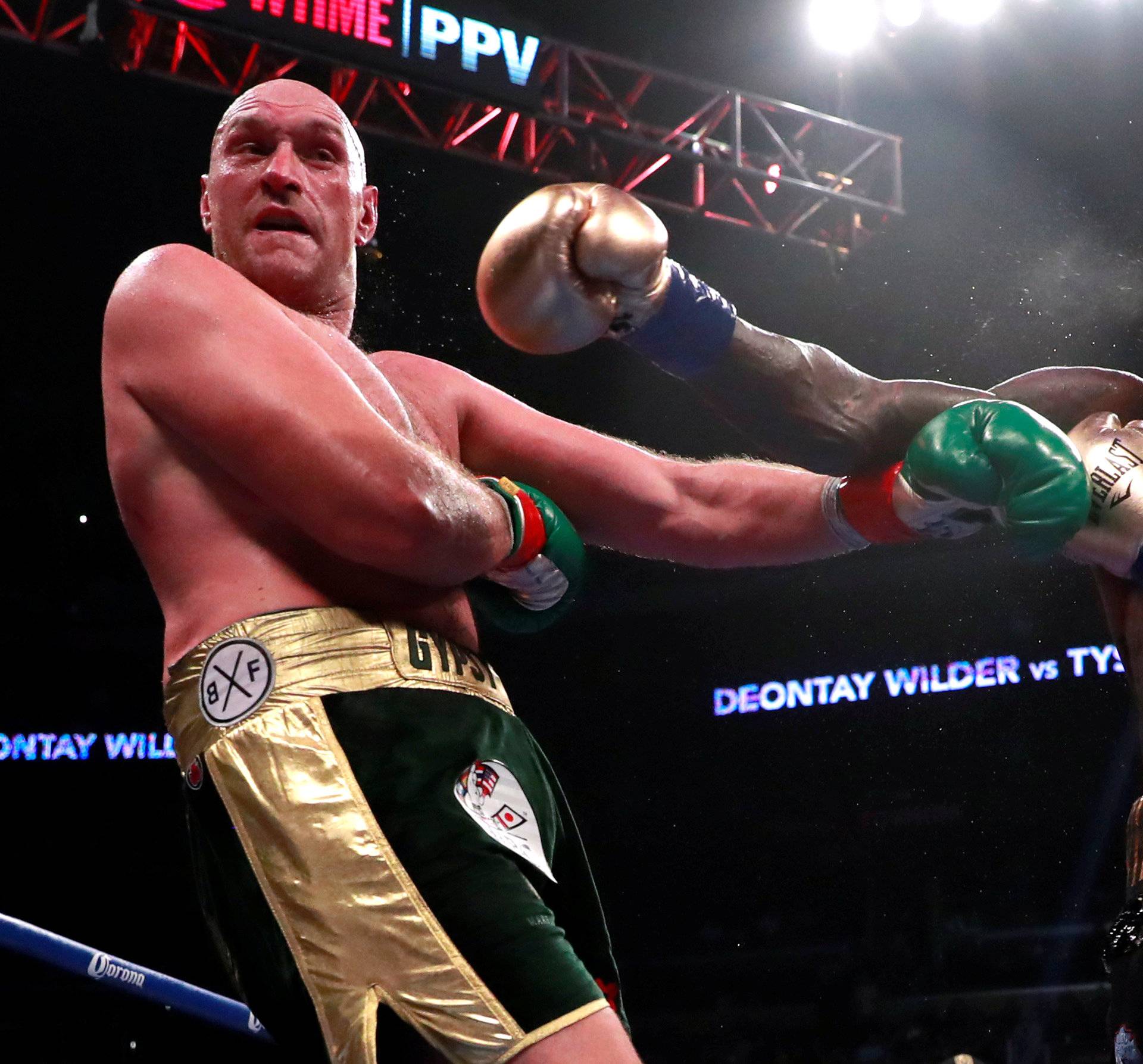 Deontay Wilder v Tyson Fury - WBC World Heavyweight Title