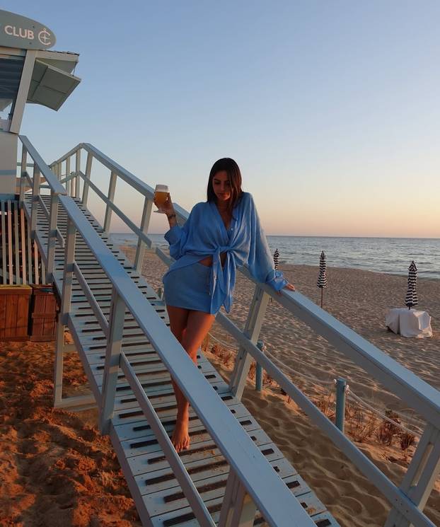 FOTO Ona ljubi F1 prvaka, a s drugim je vozačem dobila dijete