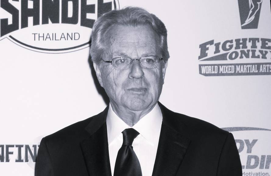 Umro je Jerry Springer: Njegova kontroverzna emisija bila je puna psovanja, tuče i vrijeđanja