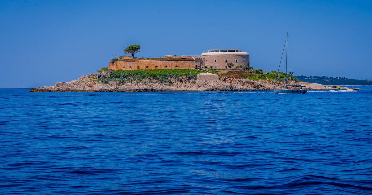 Mamula Island, nevjerojatna priča o utvrdi na ulazu u Bokokotorski ...