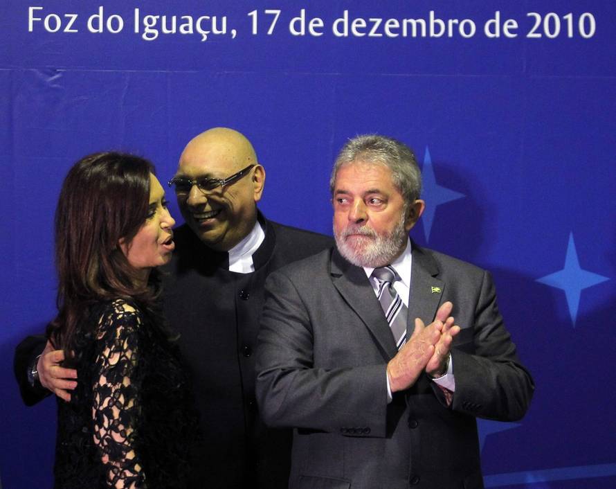REUTERS/PXL