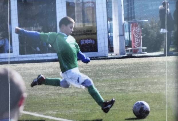 FOTO Prepoznajete ga? Plakao je kao kiša na prvom treningu. Danas je nogometni rekorder