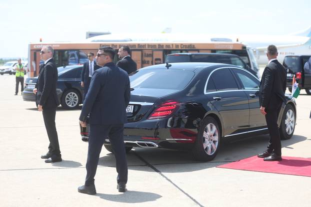 Zagreb: Predsjednik Vlade Republike Indije Narendra Modi stigao u zračnu luku