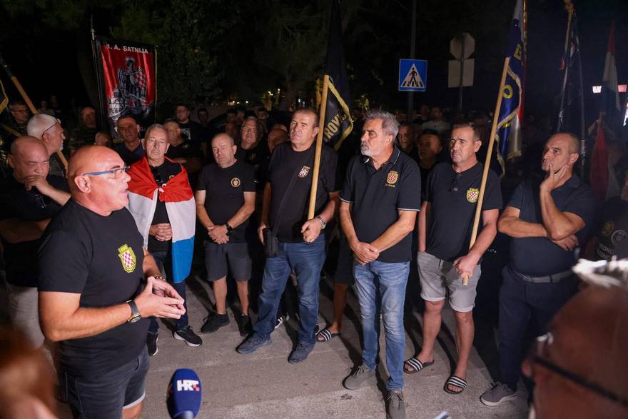 Benkovac: Prosvjed branitelja protiv festivala Nosi se