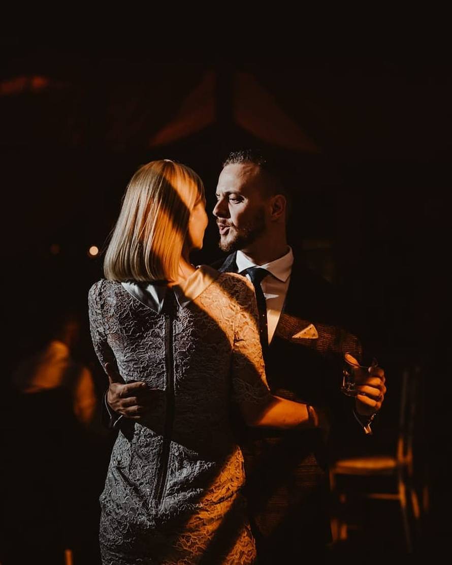 Pozirala bez grudnjaka: Žudjela sam povećati grudi silikonima