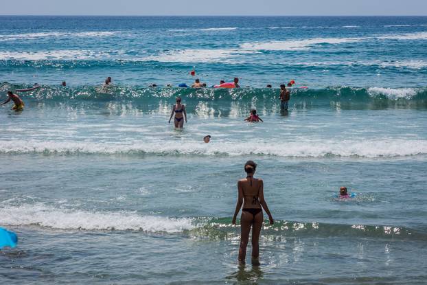 Lumbarda: Pjesčana plaža Pržina na južnoj strani Korčule 