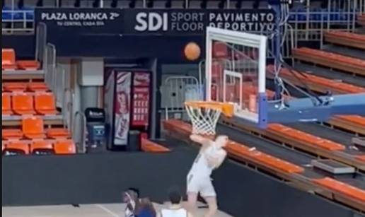 VIDEO Kapa dolje, majstore! Evo kako je mladi hrvatski dragulj pogodio ko&scaron;. &Ccaron;udesan potez...