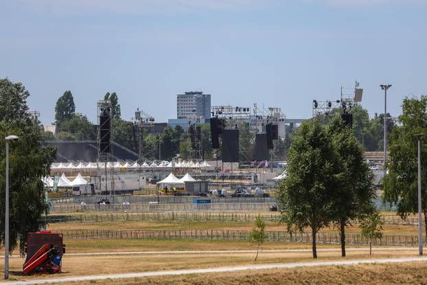 Zagreb: Radovi na hipodromu uoči koncerta Marka Perkovića Thompsona
