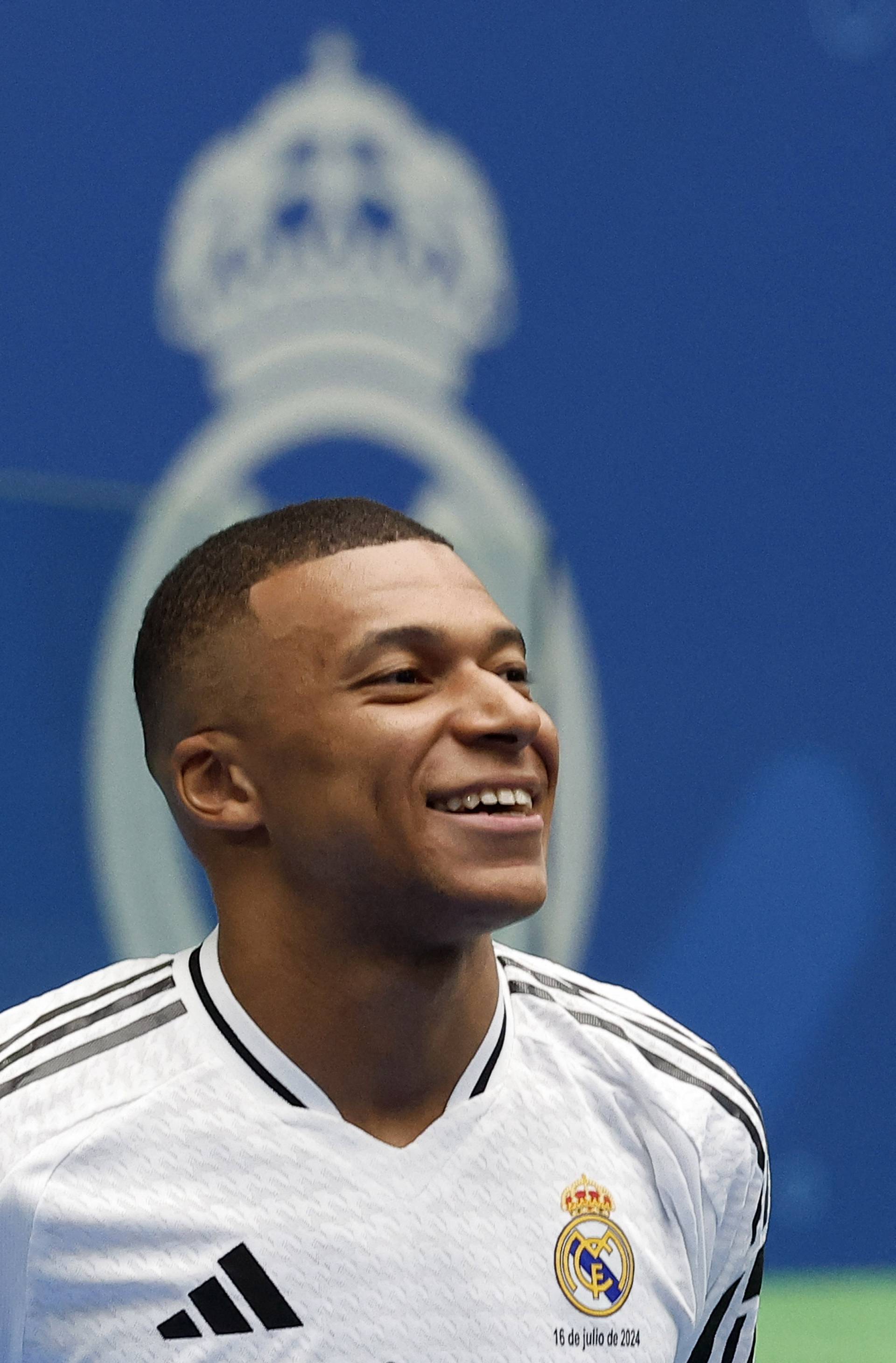 Real Madrid unveil Kylian Mbappe