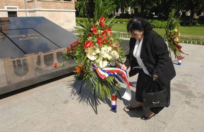 Malobrojni građani sjetili se rođendana F. Tuđmana