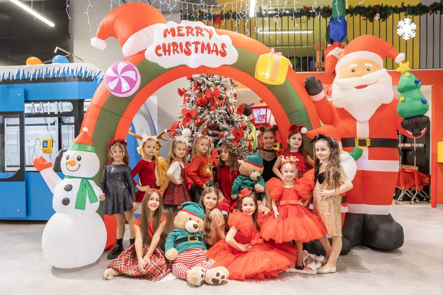 Djeca u čaroliji zime, roditelji bez brige: Advent, doček Nove i zimski kamp u MiniPolisu!