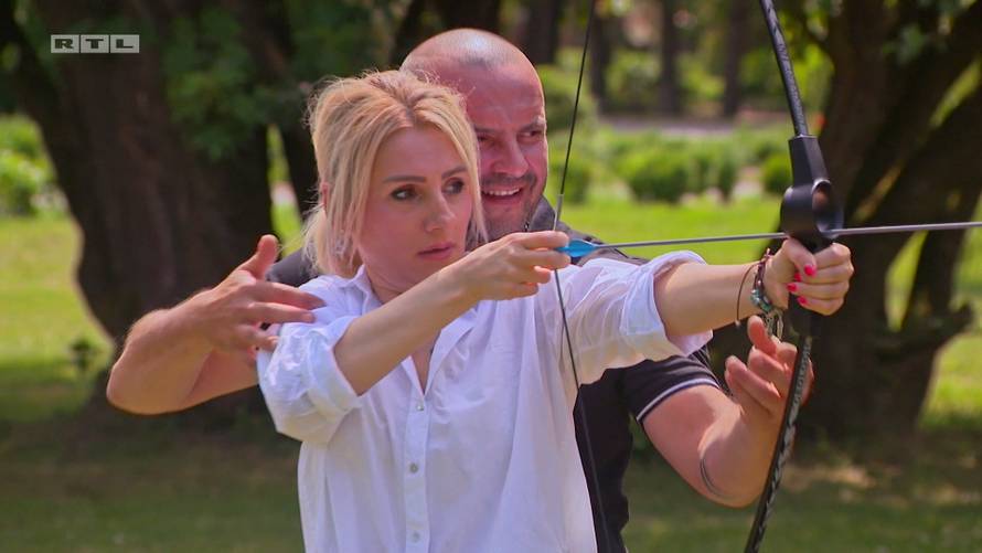 Držanje za ruku, zagrljaji i poljupci u 'Ljubav je na selu': Neki su 'kliknuli' na prvu