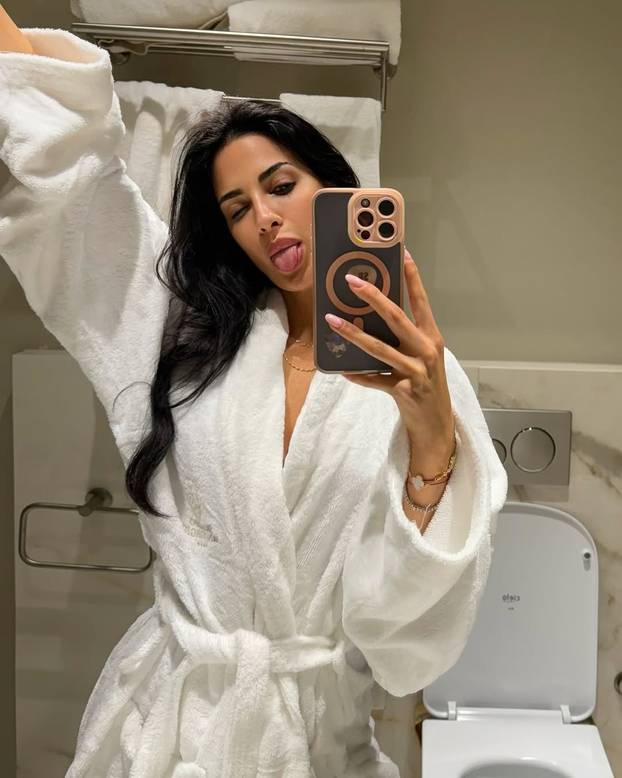 FOTO Diletta Leotta dobila je konkurenciju. Zbog ljepotice derbi Italije bio u drugom planu