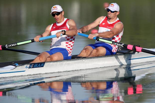 Zagreb: Olimpijski pobjednici, braća Sinković, nakon šest tjedana treniraju na Jarunu