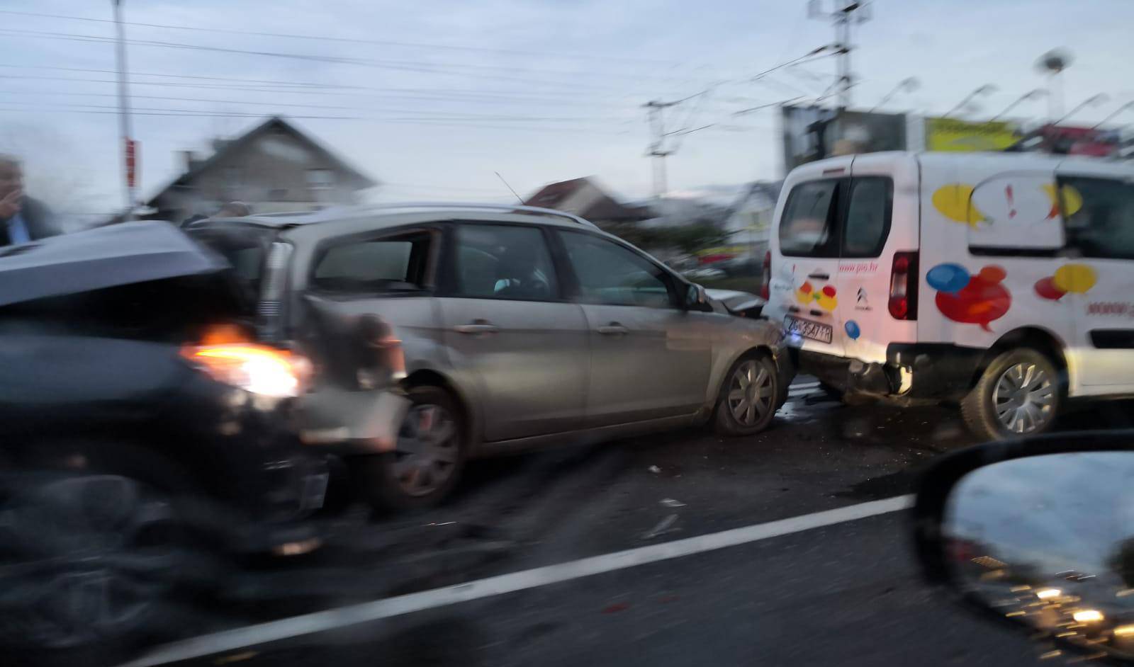 Lančani sudar u Zagrebu: 'Baš je bilo gadno, tamo uvijek jure'