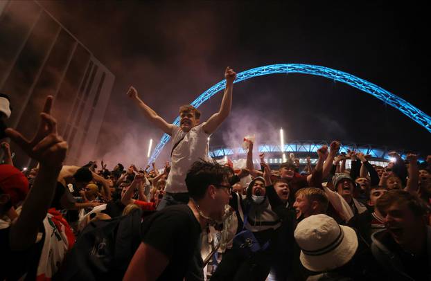 FILE PHOTO: Euro 2020 - Final - Fans gather for Italy v England