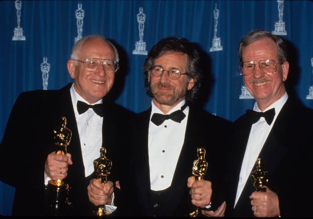 STEVEN SPIELBERG