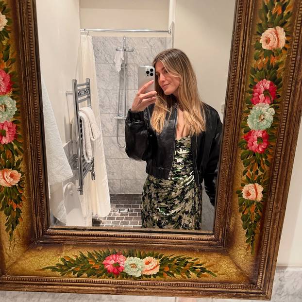 FOTO S 31 godinom oprostila se od tenisa, a zbog obrijane glave izgubila je vrijedno sponzorstvo