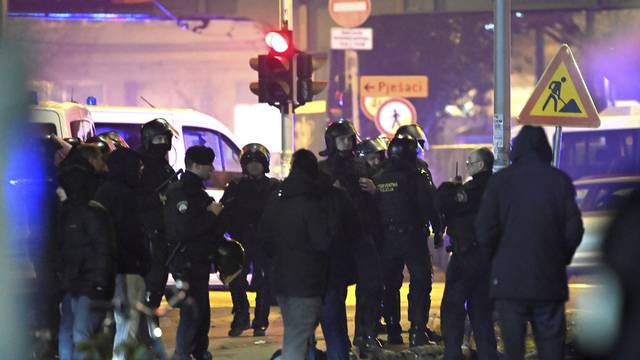 Zagreb, 08.12.2023 - Sukob navijaca Hajduka s policijom nakon utakmice Lokomotiva - Hajduk