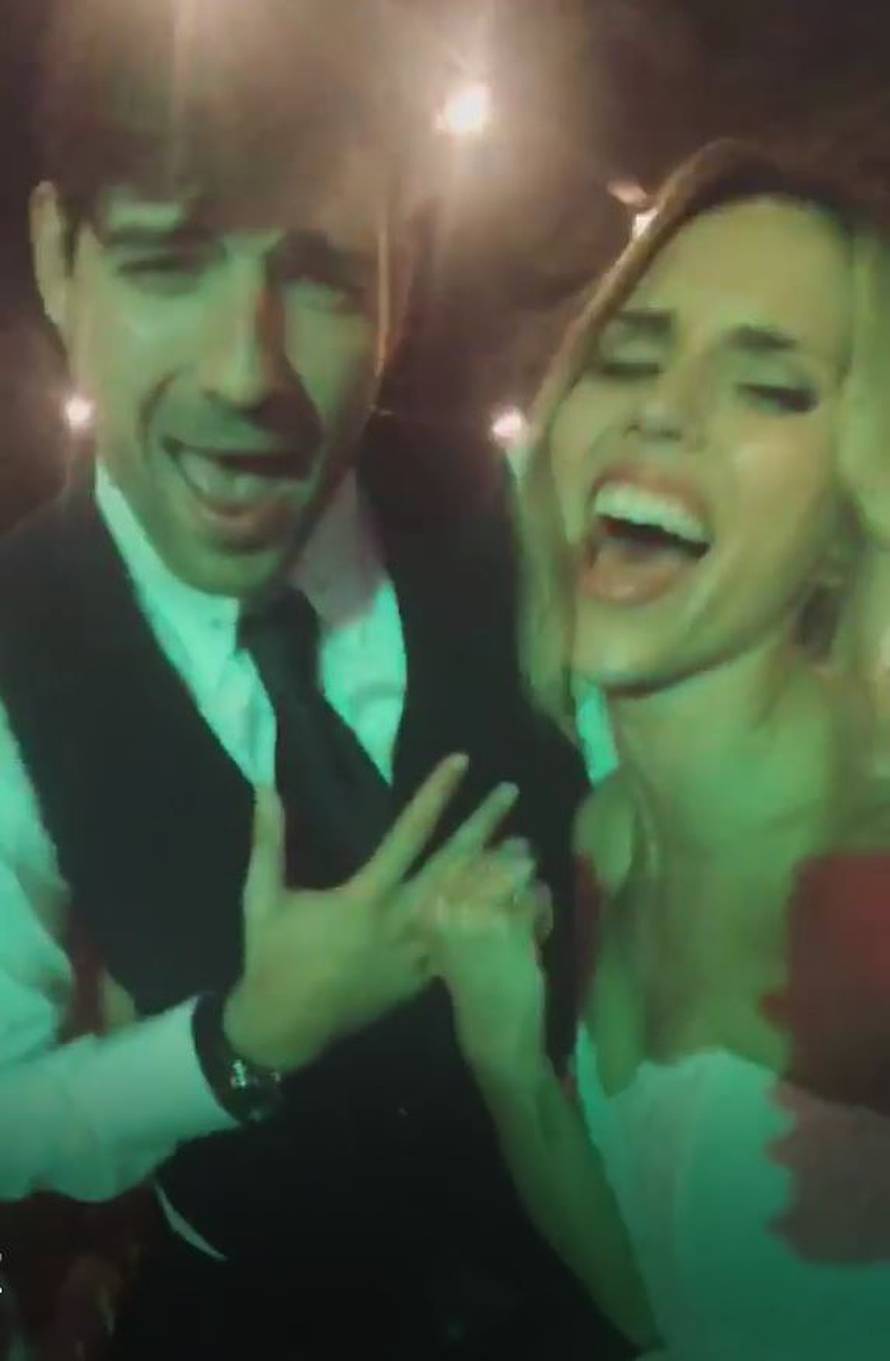 Fešta do zore: Ćorluka i Franka u tri su pjevali 'Tek je 12 sati'