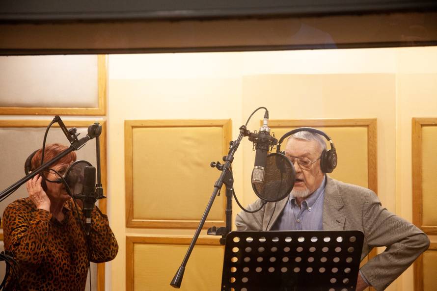 Jimmy i dalje snima, a 'Kobilu Suzi' obradio je u dance verziji