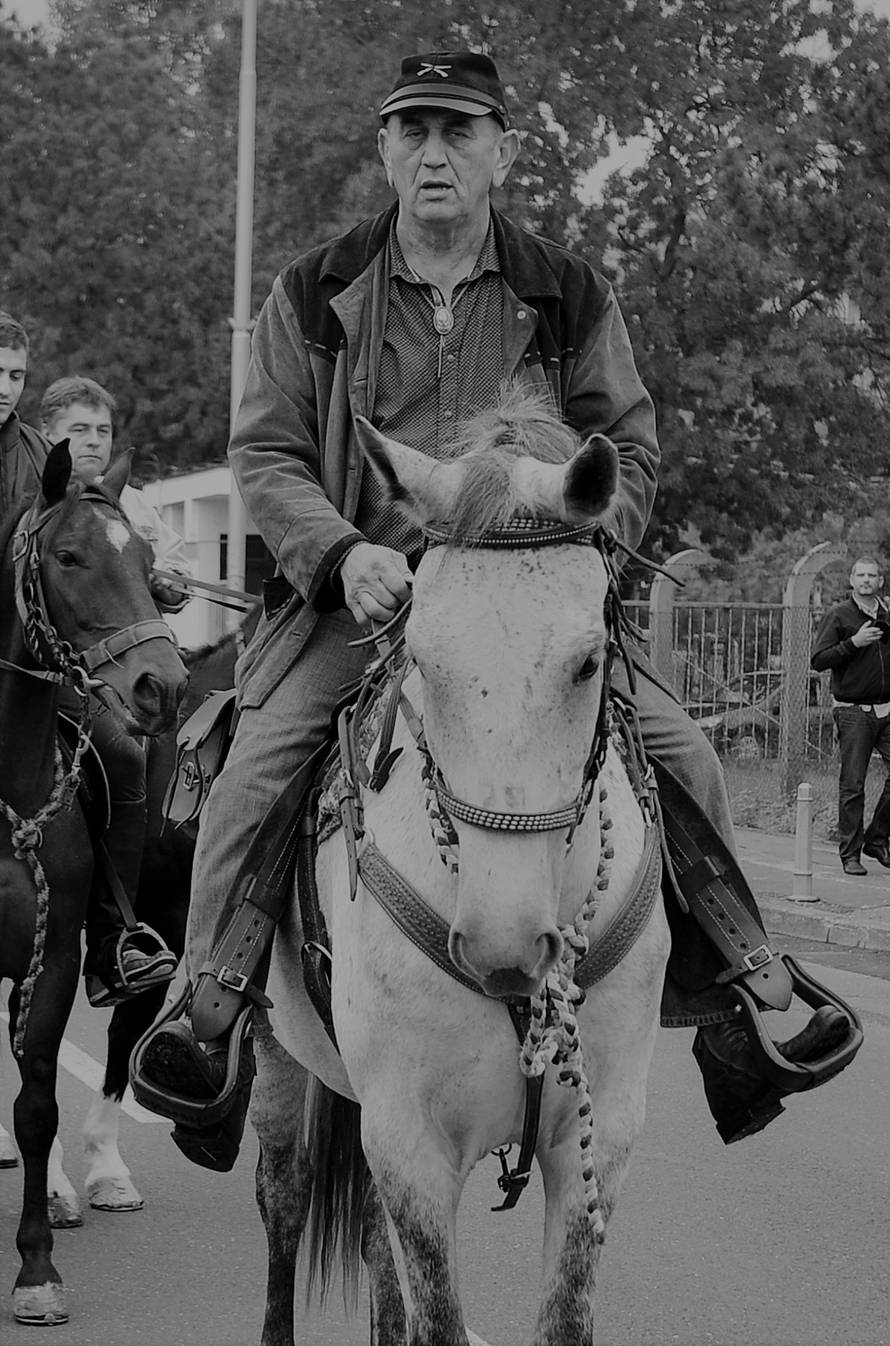 Zagreb: Okupljanje sudionika 2. konji?kog memorijala Željko Malnar