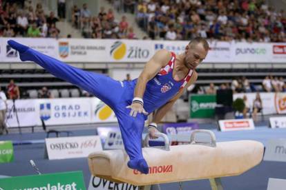 Sjajan start sezone: Možnik i Seligman izborili finale Dohe