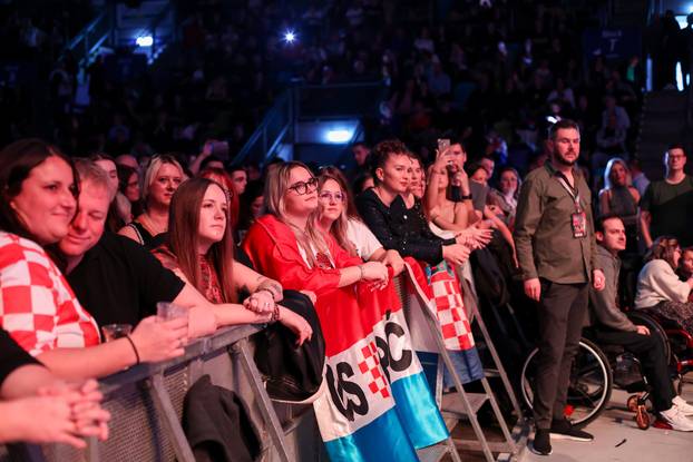 Frankfurt: Hrvatska noć u Suwag Energie Areni