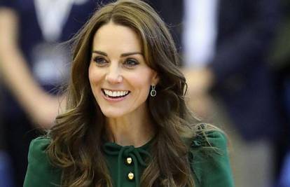 Kate Middleton preuredila je naušnice sa safirima Lady Diane
