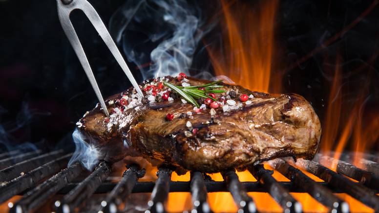 Chefica otkrila tajnu savršeno pripremljenog steaka - ovako će svaki put biti kao iz restorana