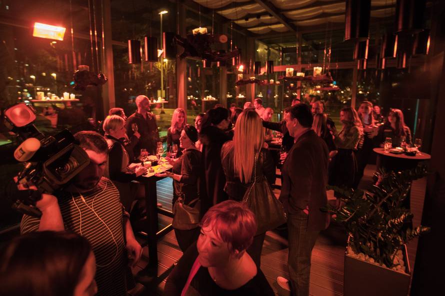 Nova ponuda OXBO Wine Bar hotela DoubleTree by Hilton