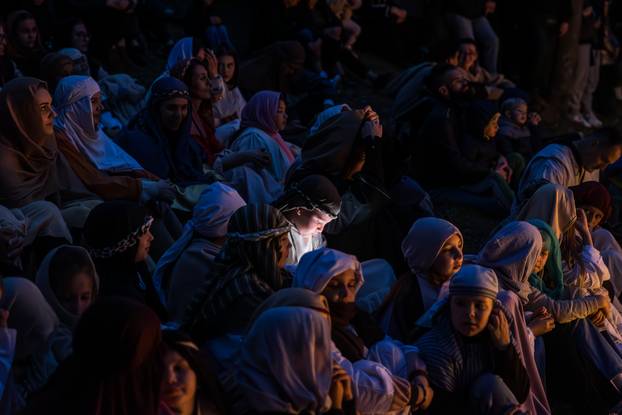 Imotski: Uprizorenje 24. Žive slike Muke Isusove