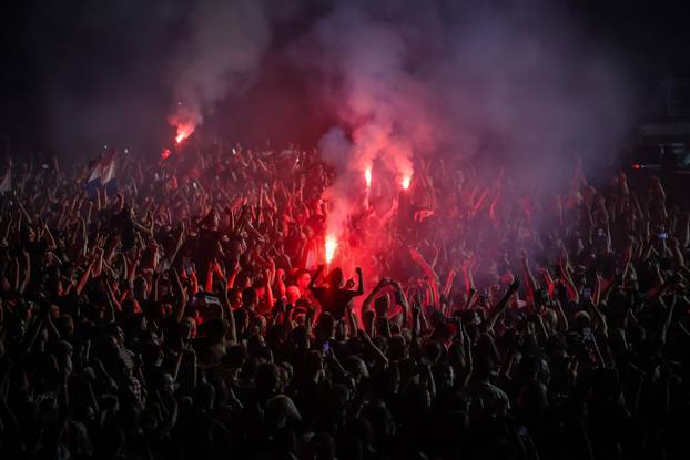 Šibenik: Koncert Marka Perkovića Thomsona na Šibenskom Šubićevcu