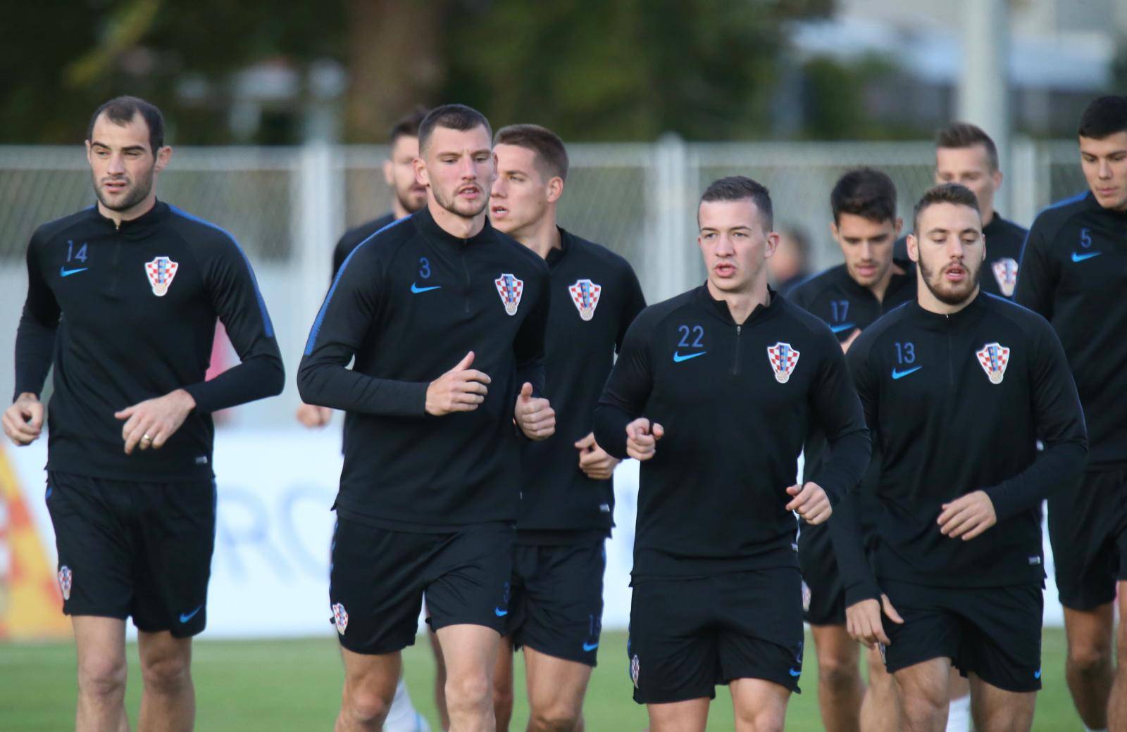 Broz dobio sina, Omišani imaju za Vatrene i posebne reflektore