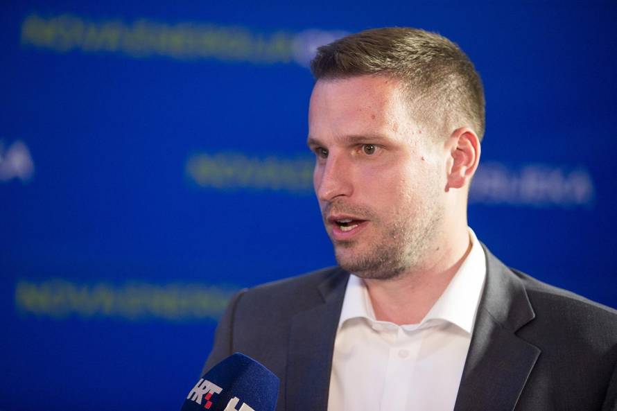 Turbofolk koncerta neće biti ni u Osijeku, gradonačelnik Radić: 'Podržavam svog kolegu iz Pule'